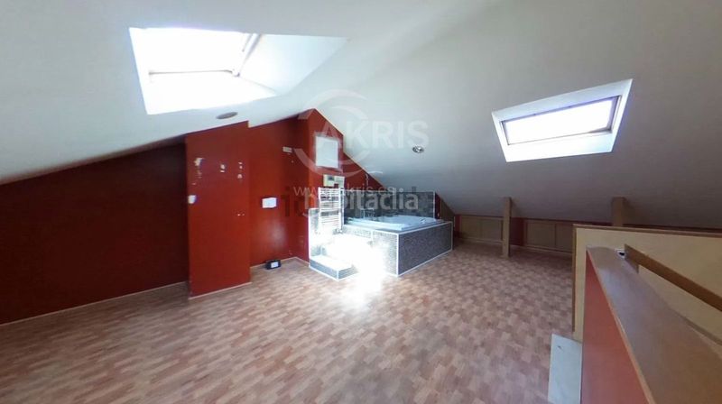 Foto ac194515-90f5-420d-9786-7b19bfa6b39b. Casa adossada a Fuentebella-San Fermín-El Leguario Parla