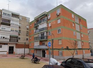Appartement  Alfonso x el sabio. Piso en venta en rentabilidad en parla