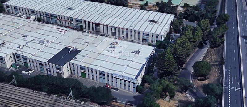 Foto 8c0b1868-8986-4e5b-ac8c-69f3ecee8be0. Nau industrial a Villaverde Alto Madrid