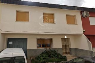 Casa  Laurel. En puebla de almoradiel, la