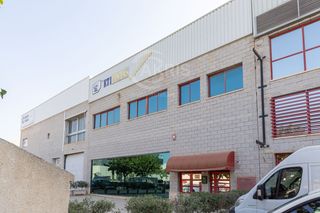 Fabrikhalle  Alberto sols. Nave industrial de 706 m en elche