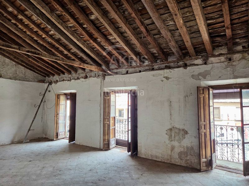 Foto f1737668-bb00-4528-b313-ab717909c863. Casa adossada a Bargas