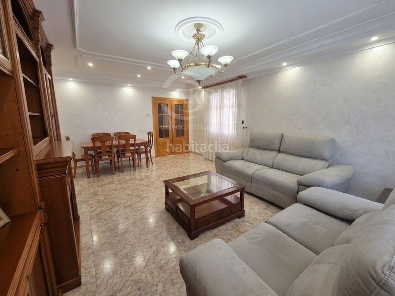 Foto d62da945-a998-49ff-be37-86b7d294168a. Casa aparellada amb calefacció aparcament a Mocejón