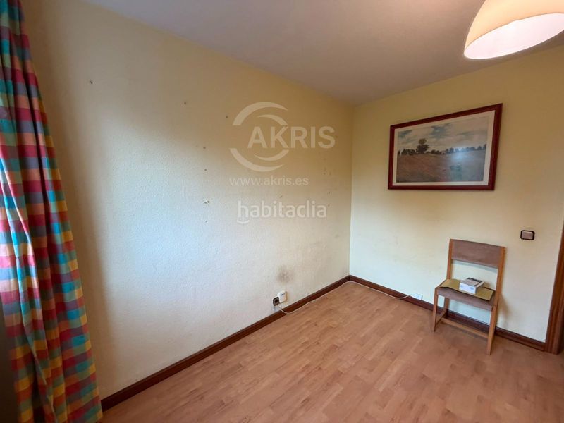 Foto 5f67b562-19fe-45be-81ad-00ad741a8ee4. Pis a Amposta Madrid