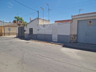 Miete Haus  Alcazar. Oportunidad única! casa con 100 m de patios a un paso de toledo