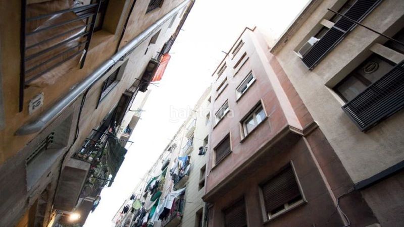 Foto 38518cbc-a2cb-4e89-8cf0-308e7b21a96c. Pis a Raval Barcelona