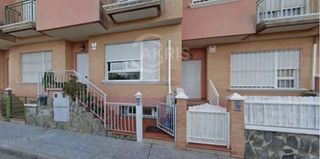 Casa adossada a DON JUAN DE BORBON