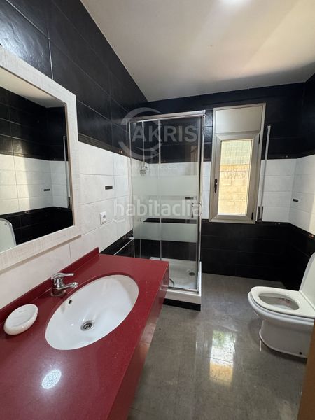 Foto baab4d5d-9b68-42ff-8768-c5eb25cee28e. Xalet amb aparcament a Mas Romeu Lloret de Mar
