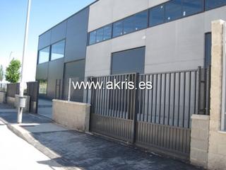 Fabrikhalle in Torrijos