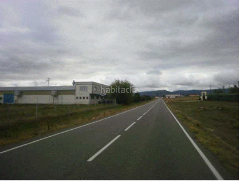 Foto aa1419e8-a522-4231-a6f8-30a1bed1ade0. Nau industrial a Sonseca