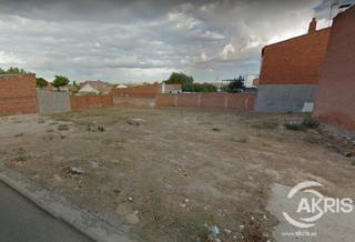 Terreny residencial  España. Terreno urbano en chozas
