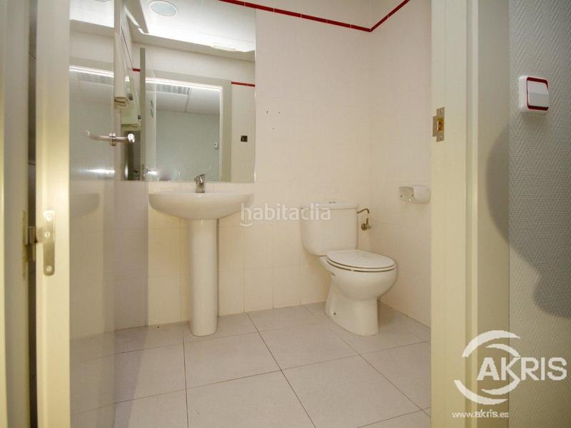 Foto a67ed1d0-778e-4cd8-ab4e-6d081cb3cc9b. Locale commerciale in Centro Valdemoro