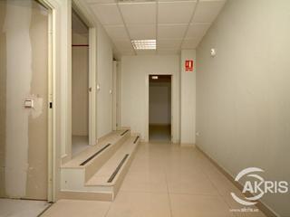Geschäftsraum  Del carmen. Locales comerciales y garajes venta conjunta en valdemoro
