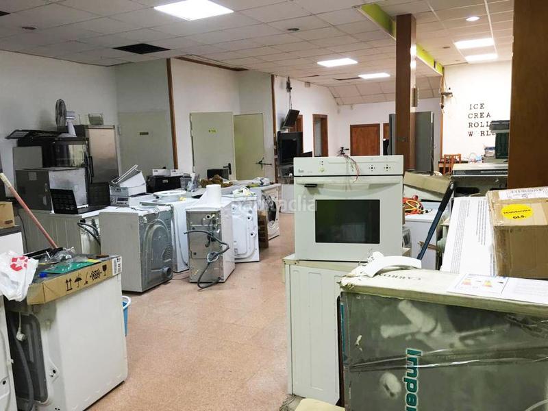 Foto 832958b7-027a-4b30-84db-e0d16dbc7710. Local commercial dans Mont Ferrant-Joan Carles I Blanes