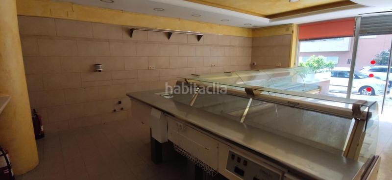 Foto 1d3fb89f-9a25-4c6d-8986-c02134e4d8ee. Local comercial carniceria y comida para llevar en venta en Blanes