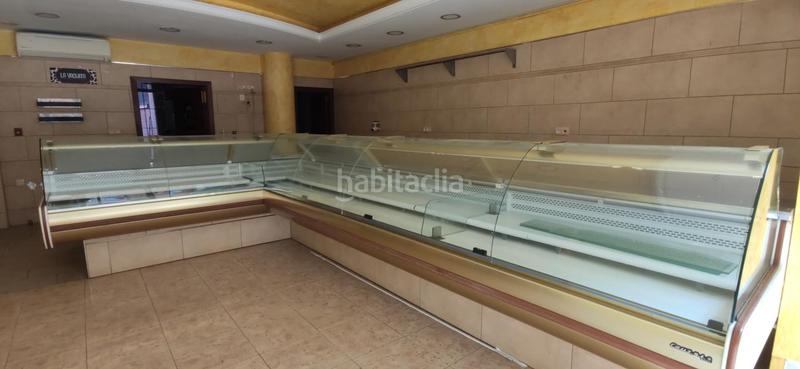 Foto 4335556d-af37-47f4-a405-837ec678e03f. Local comercial carniceria y comida para llevar en venta en Blanes