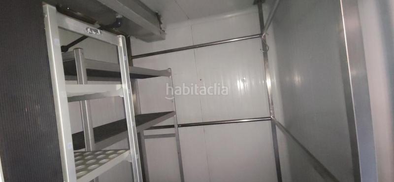 Foto 8ba5df87-6fda-4fda-b606-8827dba8a8d2. Local comercial carniceria y comida para llevar en venta en Blanes