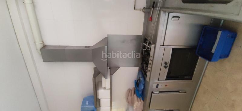Foto e6df414f-9602-4685-93fb-fc4f58107040. Local comercial carniceria y comida para llevar en venta en Blanes
