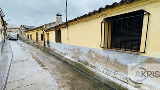 Casa a Rollo 5. Vivienda para derribar en cebolla toledo