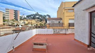 Edifici  Carrer de la sénia del barral. En venta edificio 6 pisos  restaurante