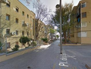 Piso en Les Planes. Piso en venta en bloques de la florida, hospitalet