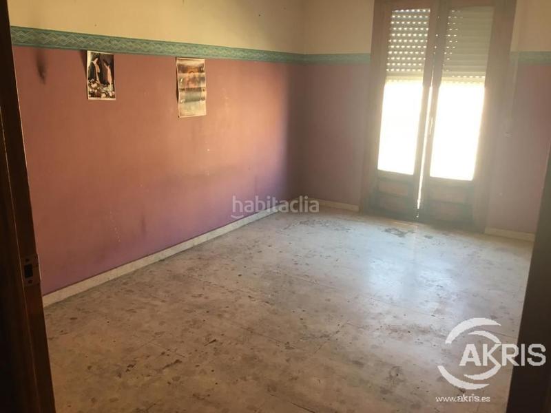 Foto ec203d32-52d6-4915-b47a-fcf63bc4efee. Casa con parcheggio in Puebla de Almoradiel (La)