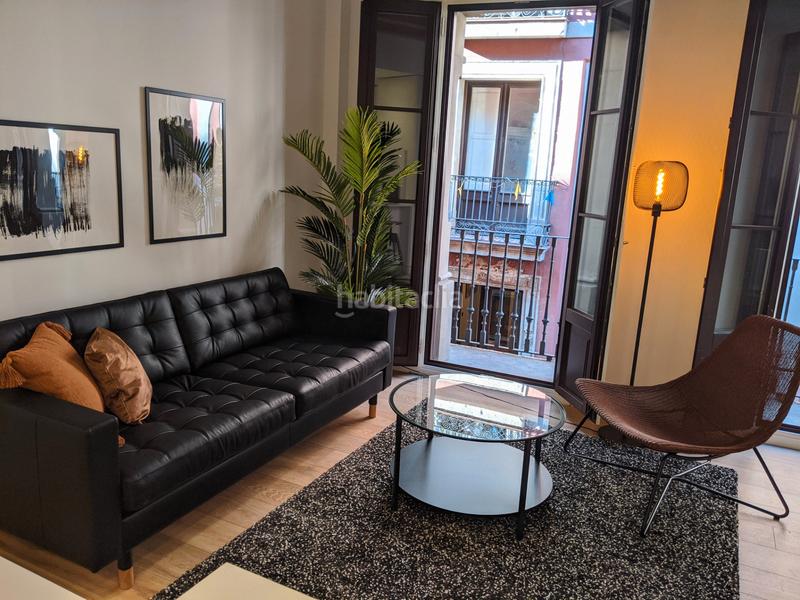 Foto 3afae0dd-a5db-49e8-80c9-9589c268aeb7. Piso en Gòtic Barcelona