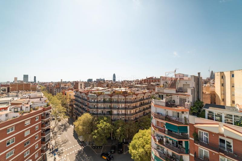 Foto cbc4bb80-18fa-4b1b-a500-a22e4f8dd05a. Ático en El Clot Barcelona