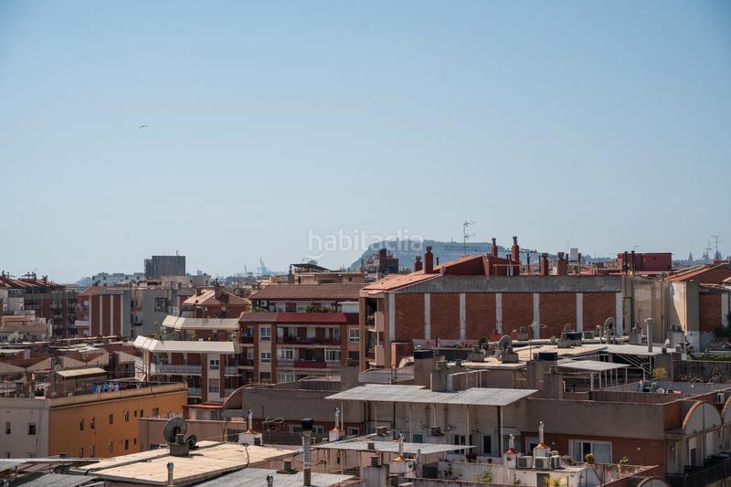 Foto dfec9012-5204-4037-8f99-24e27c482ca2. Ático en El Clot Barcelona
