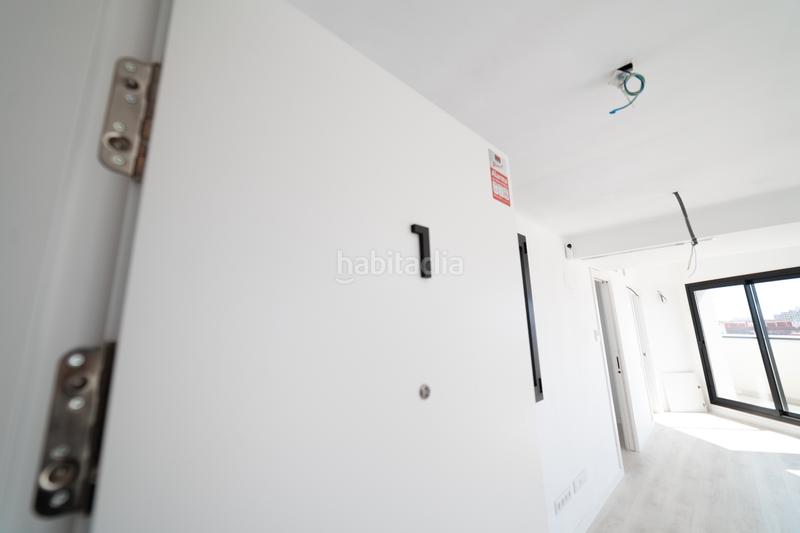 Foto 457475e9-43a4-47c3-ae3a-f16569c5c97e. Attico in El Clot Barcelona