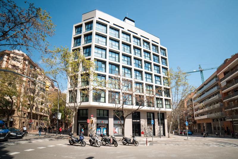 Foto 7031627e-30ef-4f5a-949f-150e5d73dd80. Attique dans El Clot Barcelona