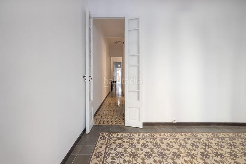 Foto 166a3874-2e00-4cb5-aab4-e25812443386. Appartamento in Sagrada Família Barcelona