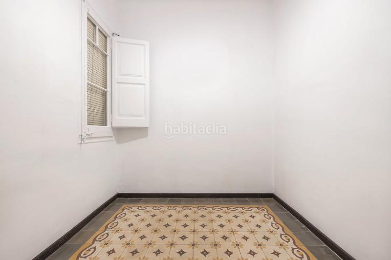 Foto ada92a3c-9a2f-461d-95ee-9c1b89513411. Flat in Sagrada Família Barcelona