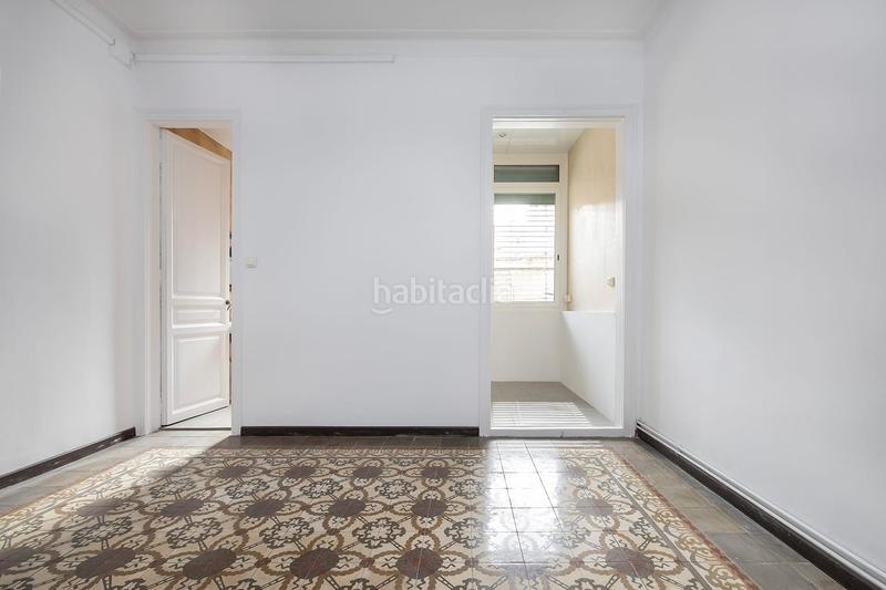 Foto b0b33a6c-b901-4a57-8277-f64b4329f5d4. Piso en Sagrada Família Barcelona