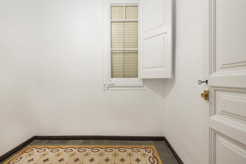 Foto c8321a6c-f3c1-4d46-a338-b68e6c5eeef0. Piso en Sagrada Família Barcelona