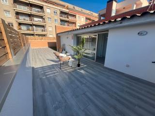 Dúplex  Carretera de sant cugat. Duplex con terraza en crta de sant cugat, rubi