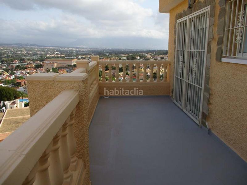 Foto 18eba27e-b909-4dc9-acbb-738990fd88c2. Chalet avec chauffage parking piscine dans Sierra Helada Benidorm