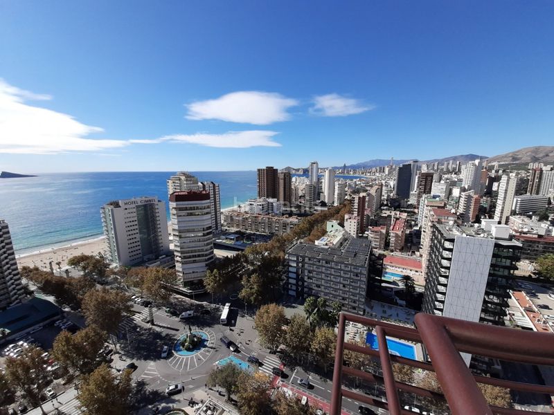 Foto 9e3a0b95-1b54-429e-bfa1-f75ced501c44. Pis amb aparcament piscina a Playa Levante Benidorm