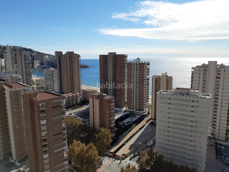 Foto a81b642c-98b1-44c3-b40c-7e78fe6b88ad. Pis amb aparcament piscina a Playa Levante Benidorm