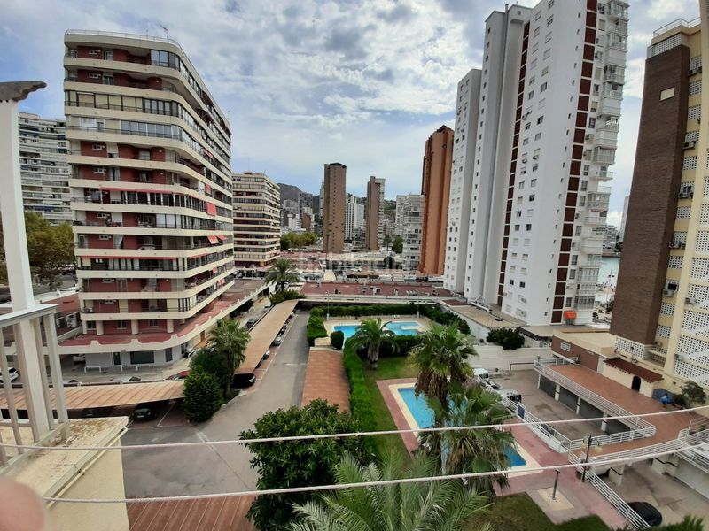 Foto 57aa2dca-e212-42a8-9893-0adb87c4ebae. Apartament amb aparcament a Playa Levante Benidorm