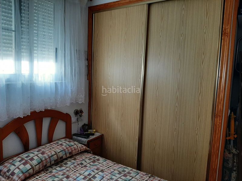 Foto a0f98cb6-4399-450d-92cb-07dba6913b36. Apartament amb aparcament a Playa Levante Benidorm