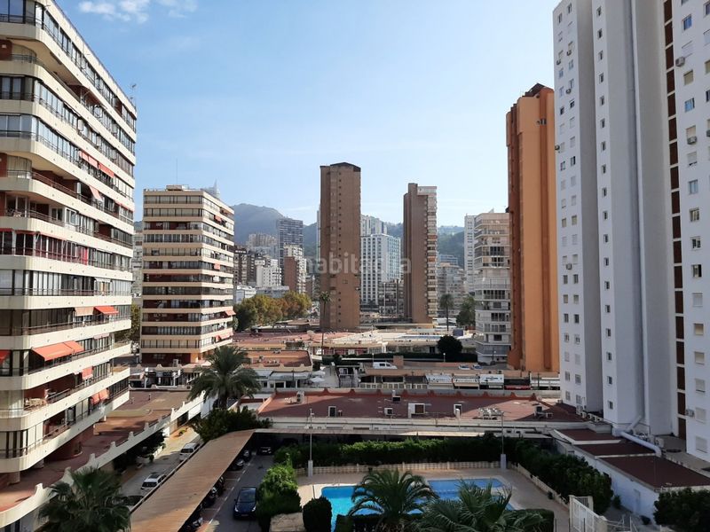 Foto a1b8f4b6-69ae-46db-9a8d-3dbfb39a9489. Apartament amb aparcament a Playa Levante Benidorm