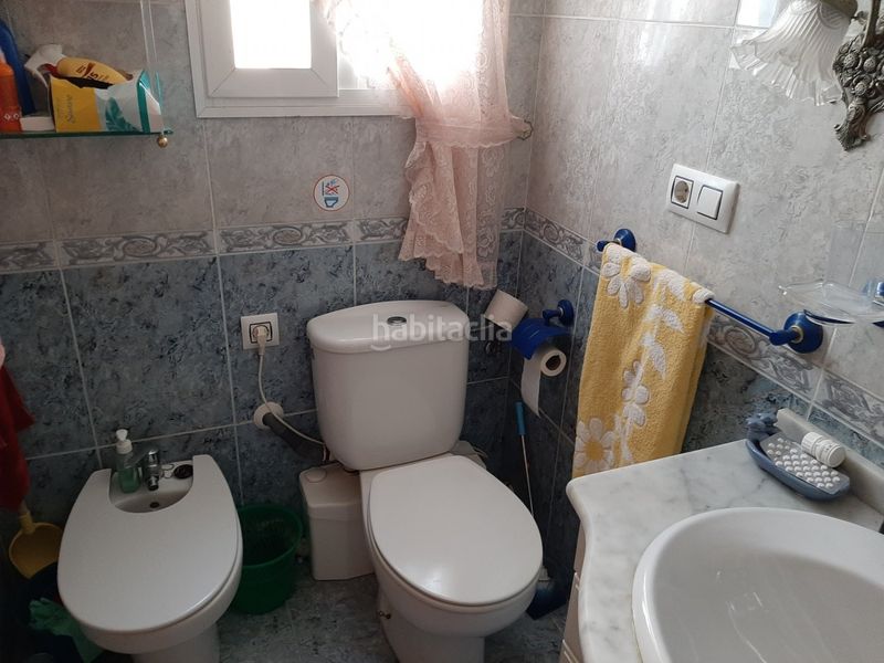 Foto b4badf90-0972-43ed-ab41-ea2f4398514f. Apartament amb aparcament a Playa Levante Benidorm