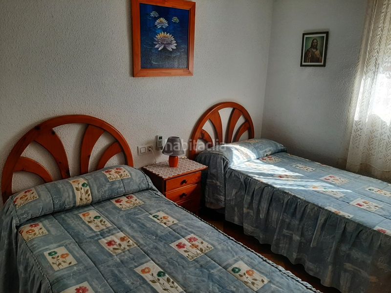 Foto e04df352-3c1e-4ee0-9351-5b1c58e31b92. Apartament amb aparcament a Playa Levante Benidorm