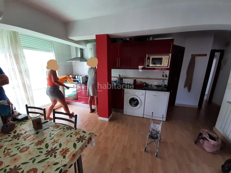Foto dc3567bd-018f-444a-b3c2-9620fa523685. Apartamento  primera linea Playa Levante gran inversion www.inmobiliarialesdunes.com en Benidorm