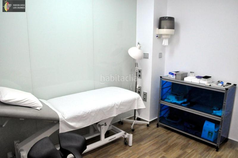 Foto 087b2833-cc4e-46b3-bbd9-849f348c6c6d. Piso inversión segura en villajoyosa piso convertido en clínica www.inmobiliarialesdunes.com en Vila Joiosa (la)