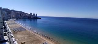 Apartamento en Playa Levante. Apartamento en primera linea de playa levante. con 3 hab. y 3 ba