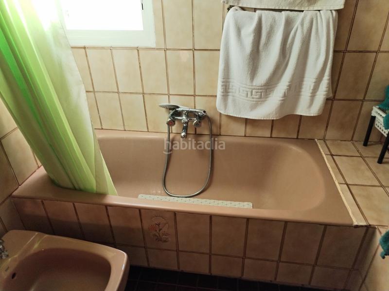 Foto 1e48b8fb-e68c-4e60-8f14-c614290ecdc5. Apartamento  en primera línea de Playa Levante con 3 hab. y 3 baños www.inmobiliarialesdunes.com en Benidorm