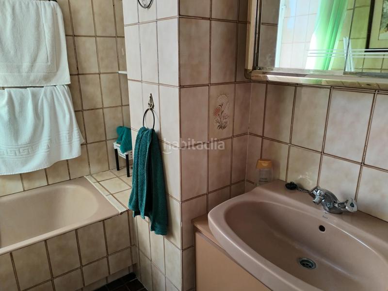 Foto 9acee4f1-cb26-44ec-9dc1-2ac444703714. Apartamento  en primera línea de Playa Levante con 3 hab. y 3 baños www.inmobiliarialesdunes.com en Benidorm