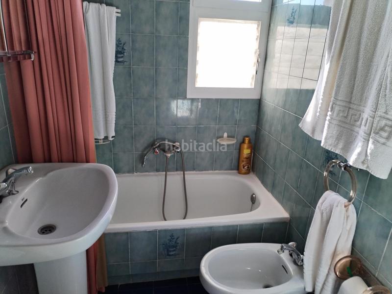 Foto afc563bc-4b65-4034-bb40-9a69c31cb6be. Apartamento  en primera línea de Playa Levante con 3 hab. y 3 baños www.inmobiliarialesdunes.com en Benidorm